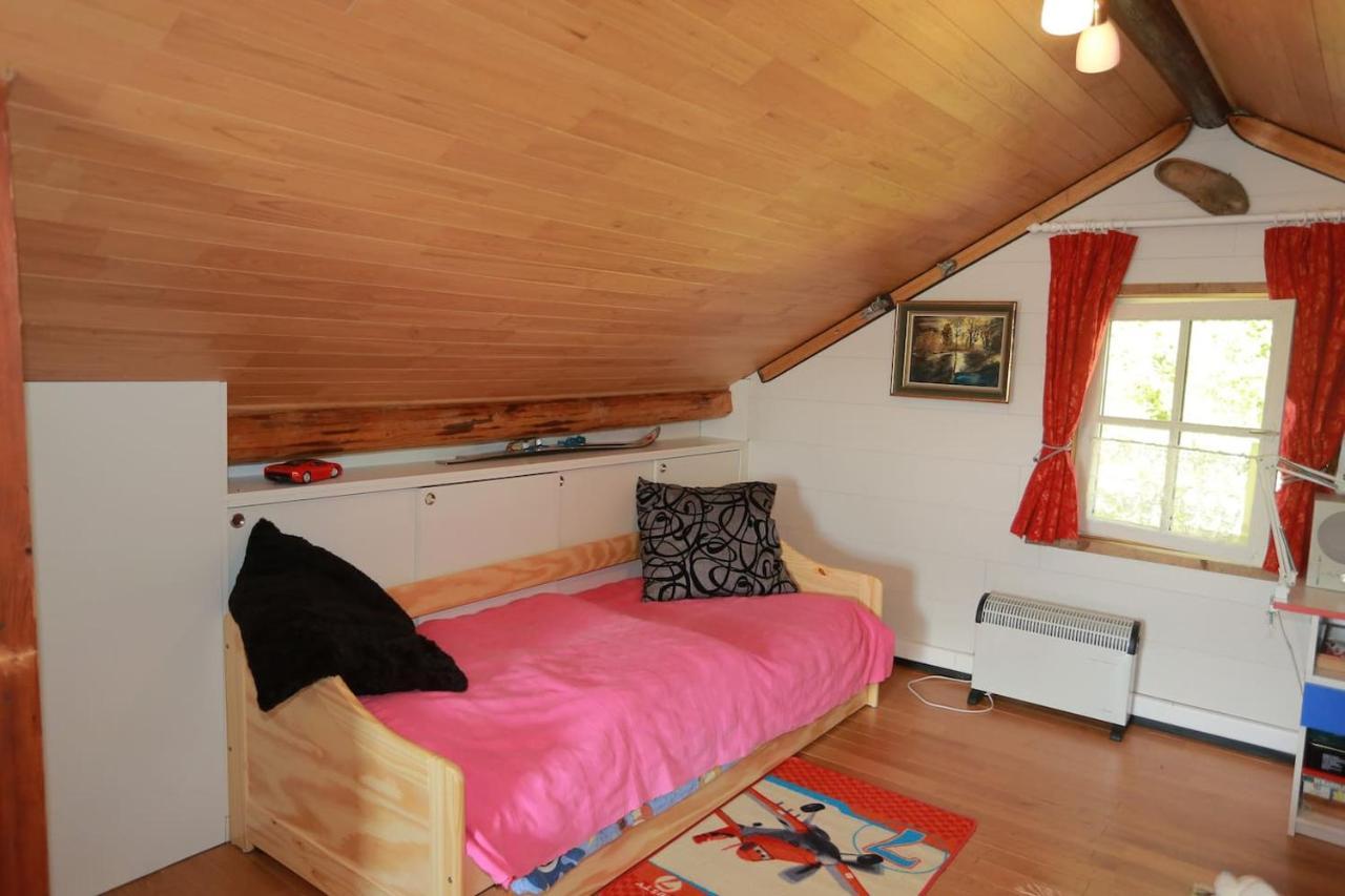 Chalet Le De Roanne-coo *
